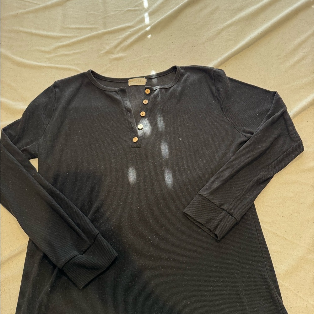 Spadehill Black Long Sleeve Henley